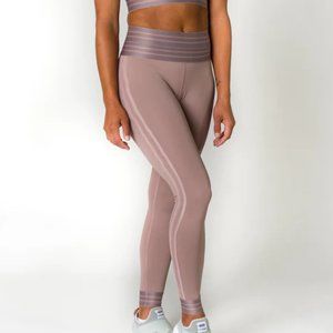 BELOFORTE $92 Stella Legging - Dusty Rose NWT Size Large